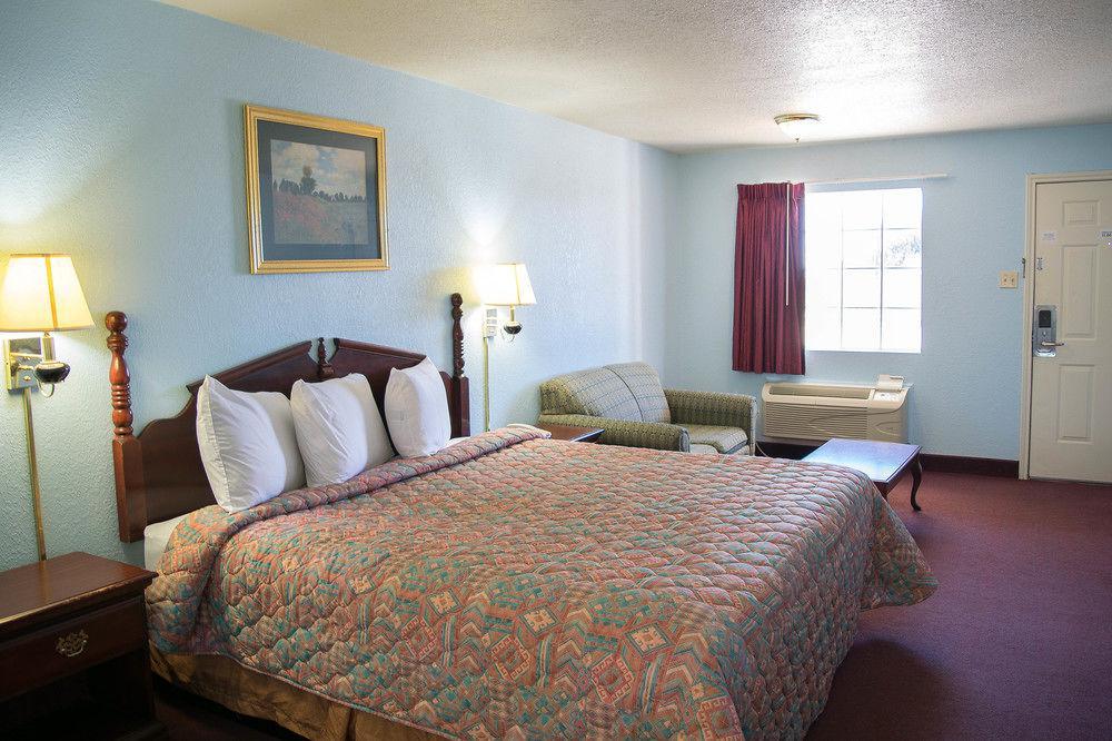 Countryside Inn Kaufman ภายนอก รูปภาพ