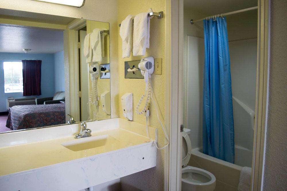 Countryside Inn Kaufman ภายนอก รูปภาพ